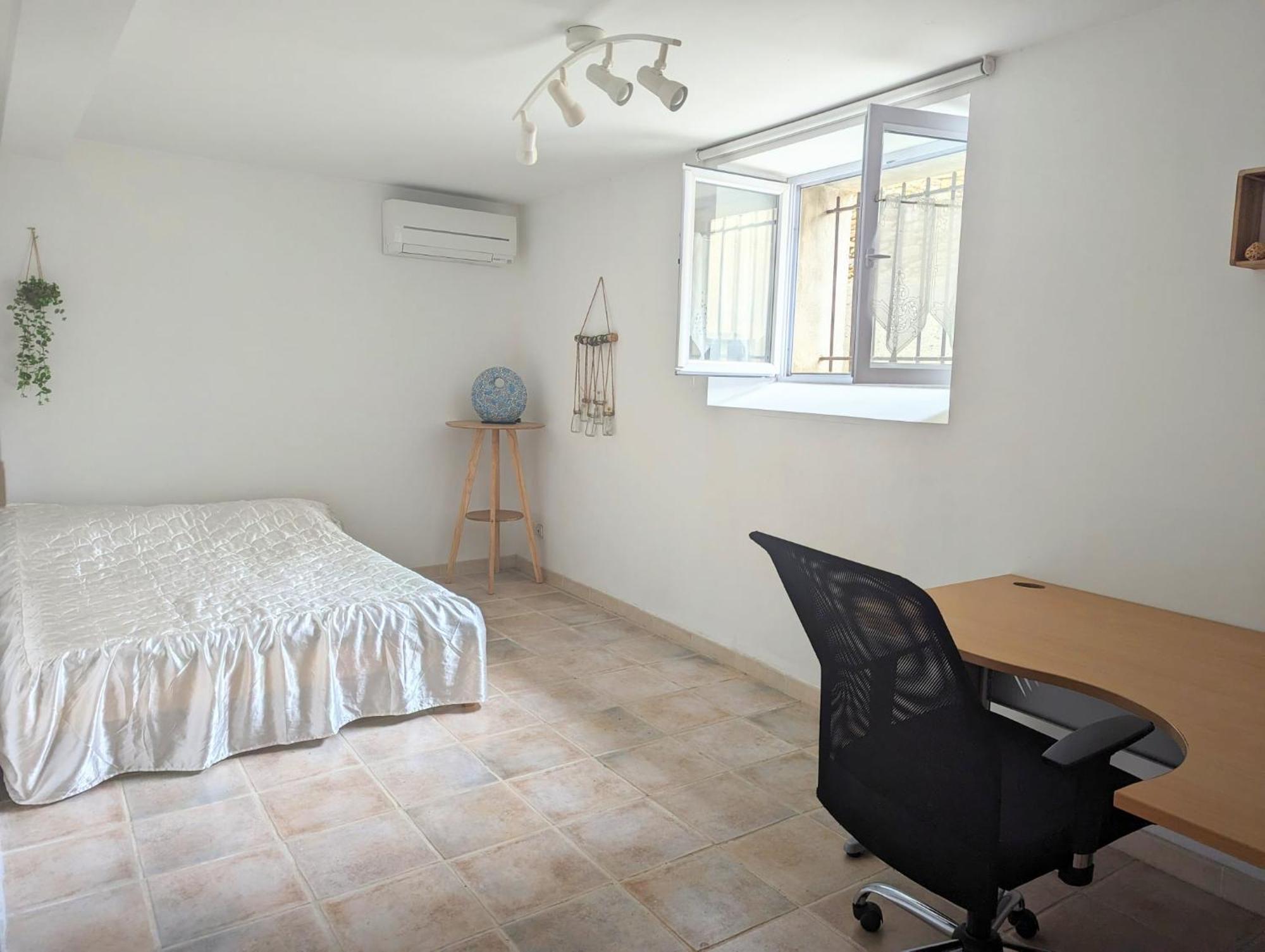 Chambre Climatisee Avec Espaces Privatifs Dont Salle De Bain Et Wc La Liviniere ภายนอก รูปภาพ